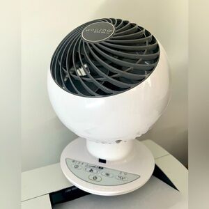 Woozoo 5 Speed Oscillating Air Circulator with Remote